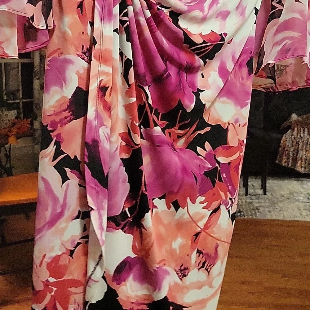 Gorgeous pink & black dress. Size 12 - Picture 7 of 8
